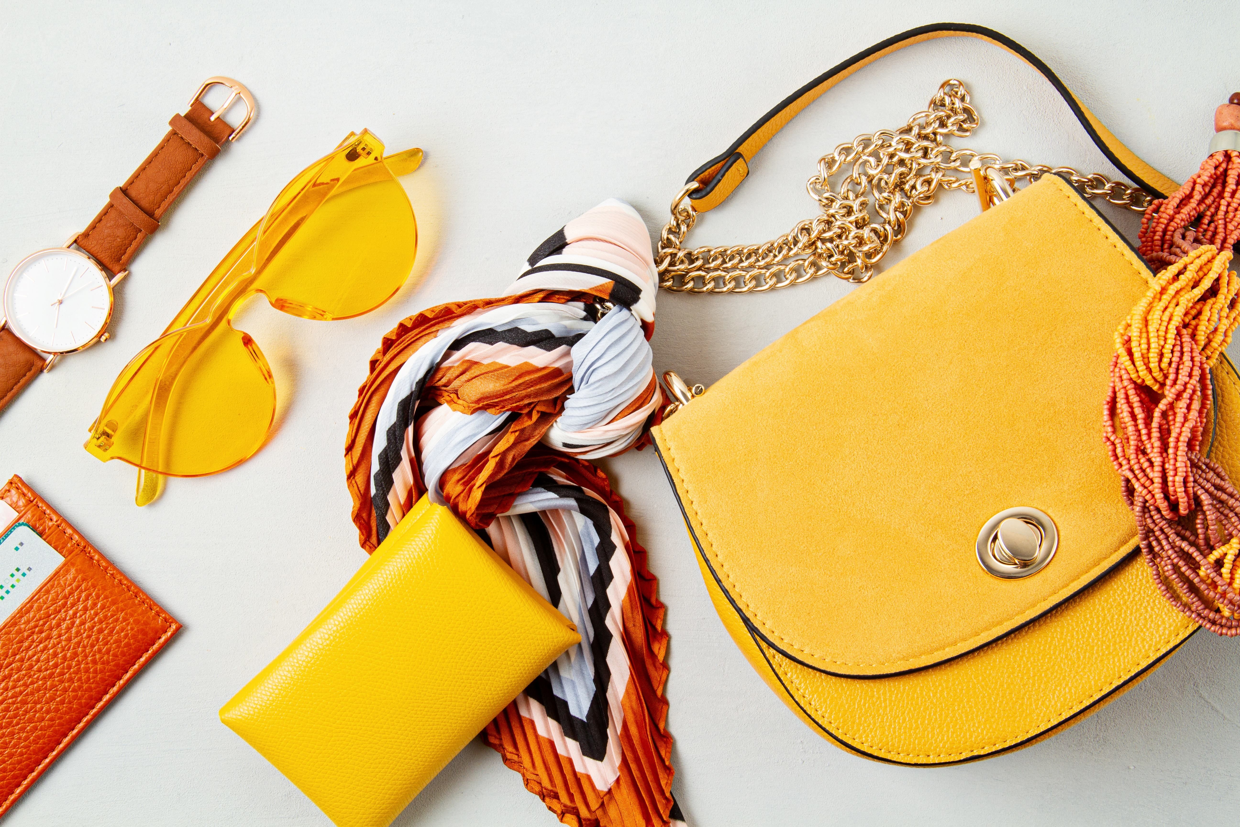 Un rivenditore online svedese specializzato in beni di lusso sta cercando fornitori di borse, borsette, occhiali da sole, gioielli, cinture, fermagli per capelli e prodotti simili. ID EEN BRSE20240613015