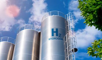 Vai alla notizia Produzione di idrogeno in aree industriali dismesse: per l’Italia 450 milioni