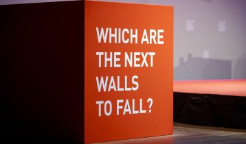 Vai alla notizia Il 14/9 scopri i giovani innovatori del Falling Walls Lab Italy 2022